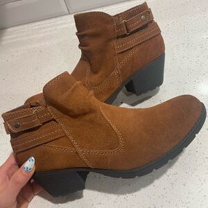 NWOB👢Earth Origins Oakland Alissa Side Zippers Booties Size 6.5 Black Suede